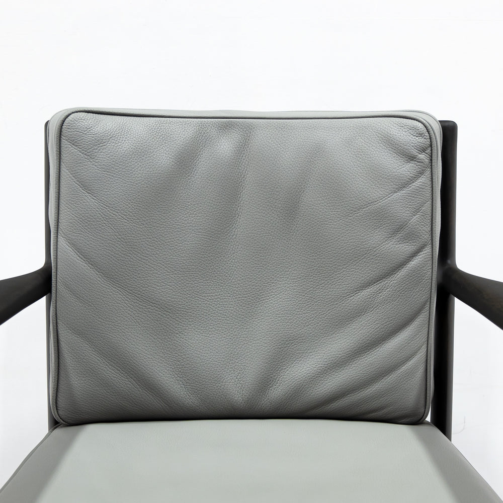 TIME&STYLE / The sensual ladder back armchair