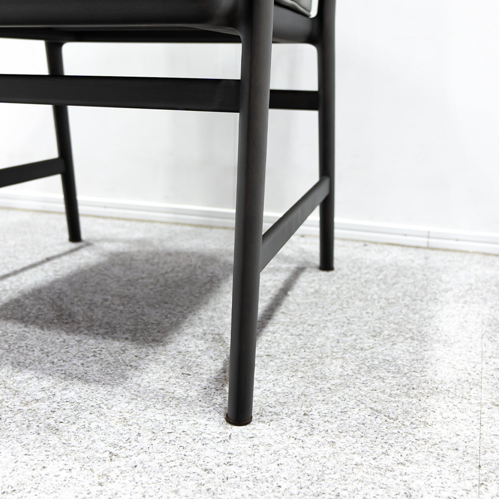 TIME&STYLE / The sensual ladder back armchair
