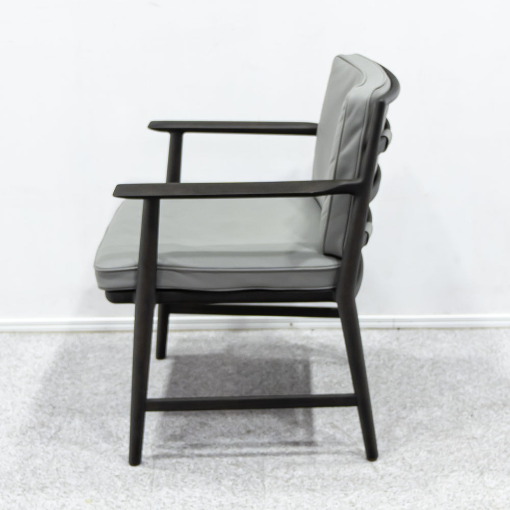 TIME&STYLE / The sensual ladder back armchair