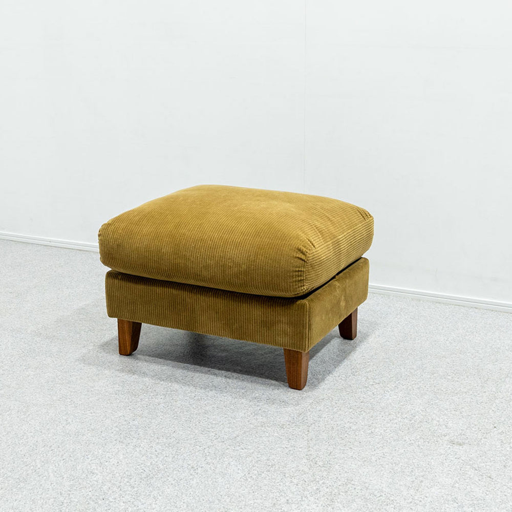 TRUCK FURNITURE / FK SOFA OTTOMAN