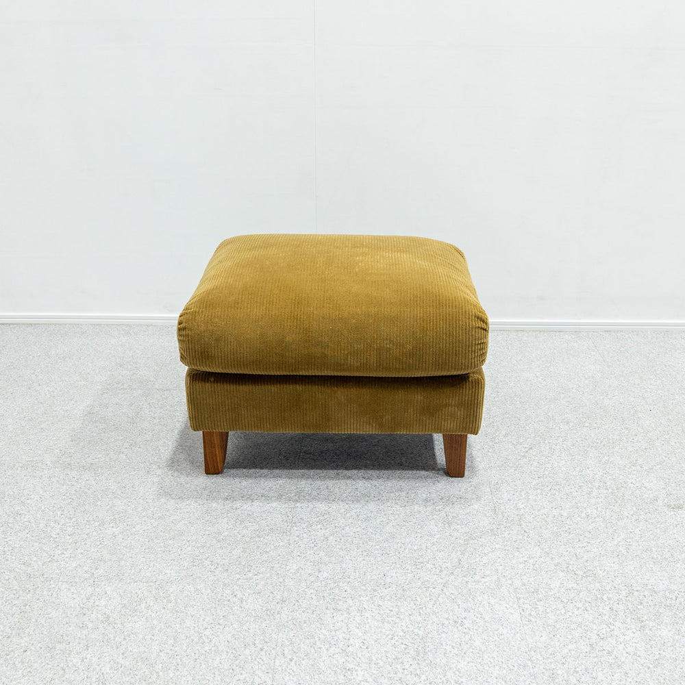 TRUCK FURNITURE / FK SOFA OTTOMAN