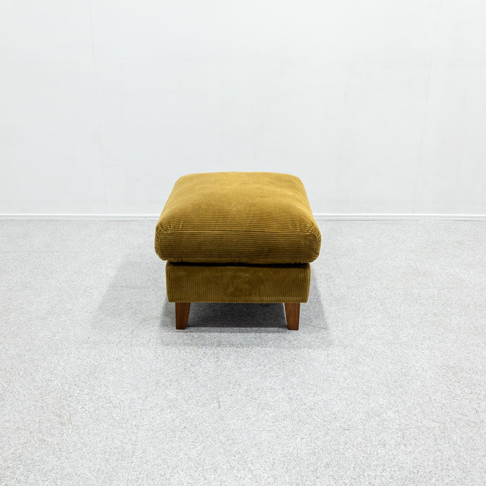 TRUCK FURNITURE / FK SOFA OTTOMAN