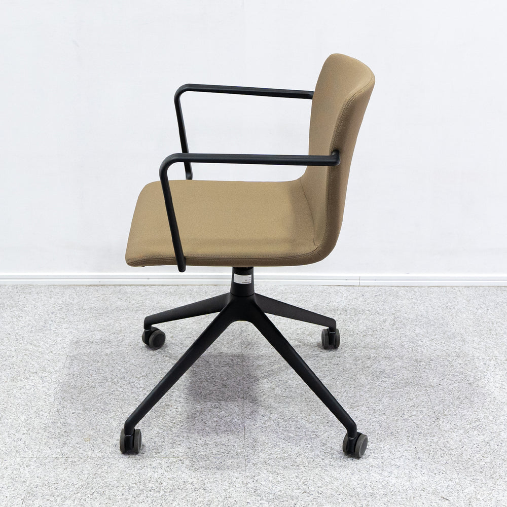 【中古品】Wilkhahn / 227 range Pep 4脚セット / ウィルクハーン