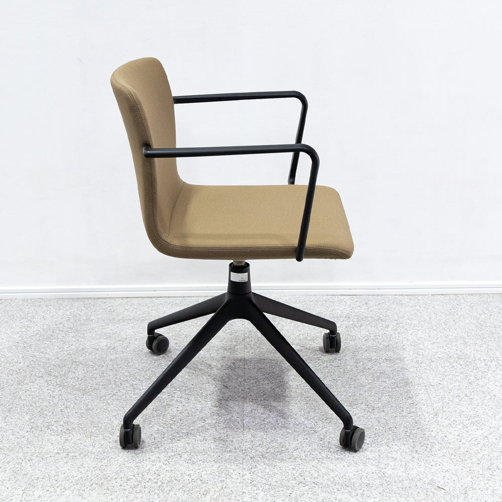 【中古品】Wilkhahn / 227 range Pep 4脚セット / ウィルクハーン