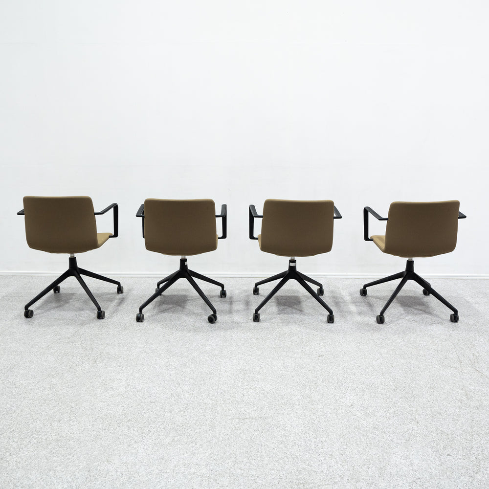 【中古品】Wilkhahn / 227 range Pep 4脚セット / ウィルクハーン