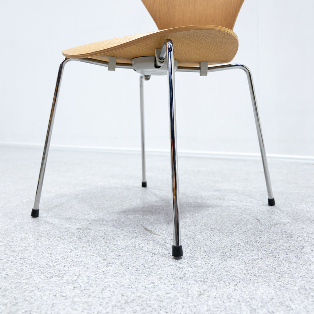 FRITZ HANSEN / SERIES 7