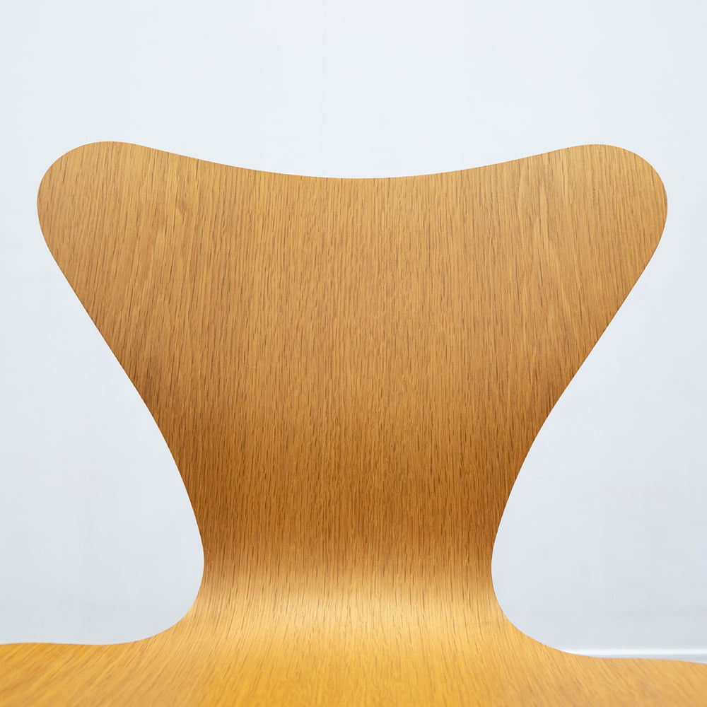 FRITZ HANSEN / SERIES 7