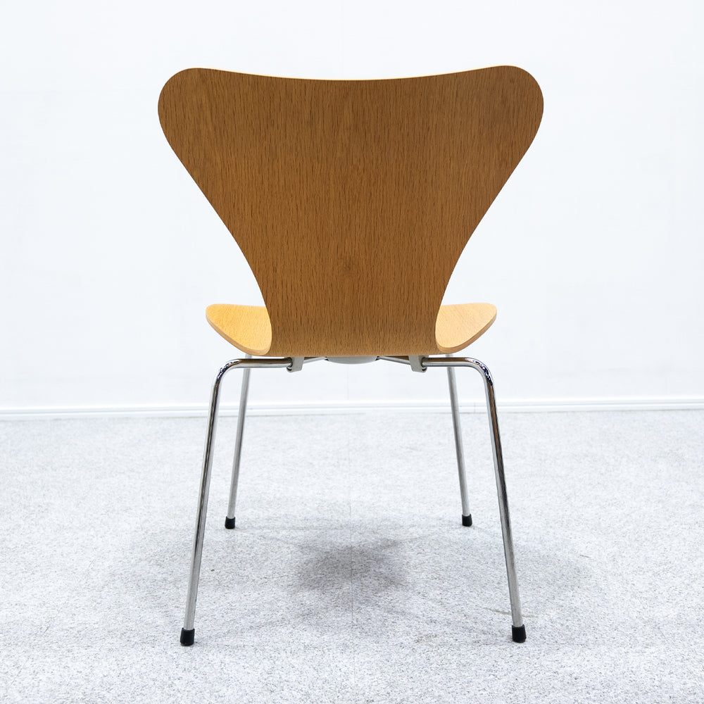 FRITZ HANSEN / SERIES 7