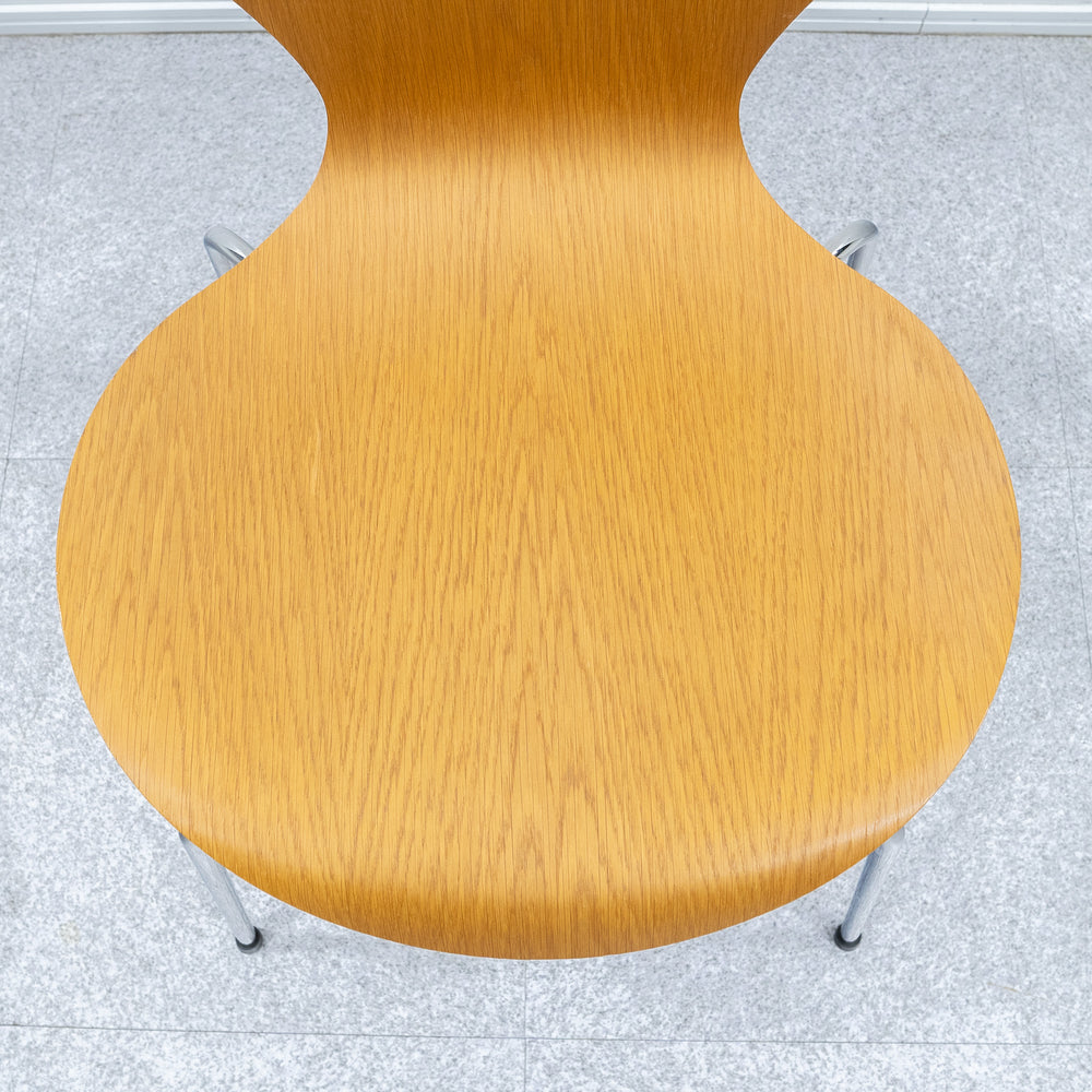FRITZ HANSEN / SERIES 7