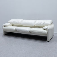 Cassina / 675 MARALUNGA 3P WHITE LEATHER