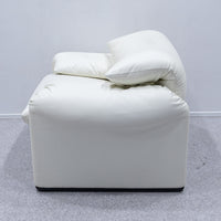 Cassina / 675 MARALUNGA 1P WHITE LEATHER