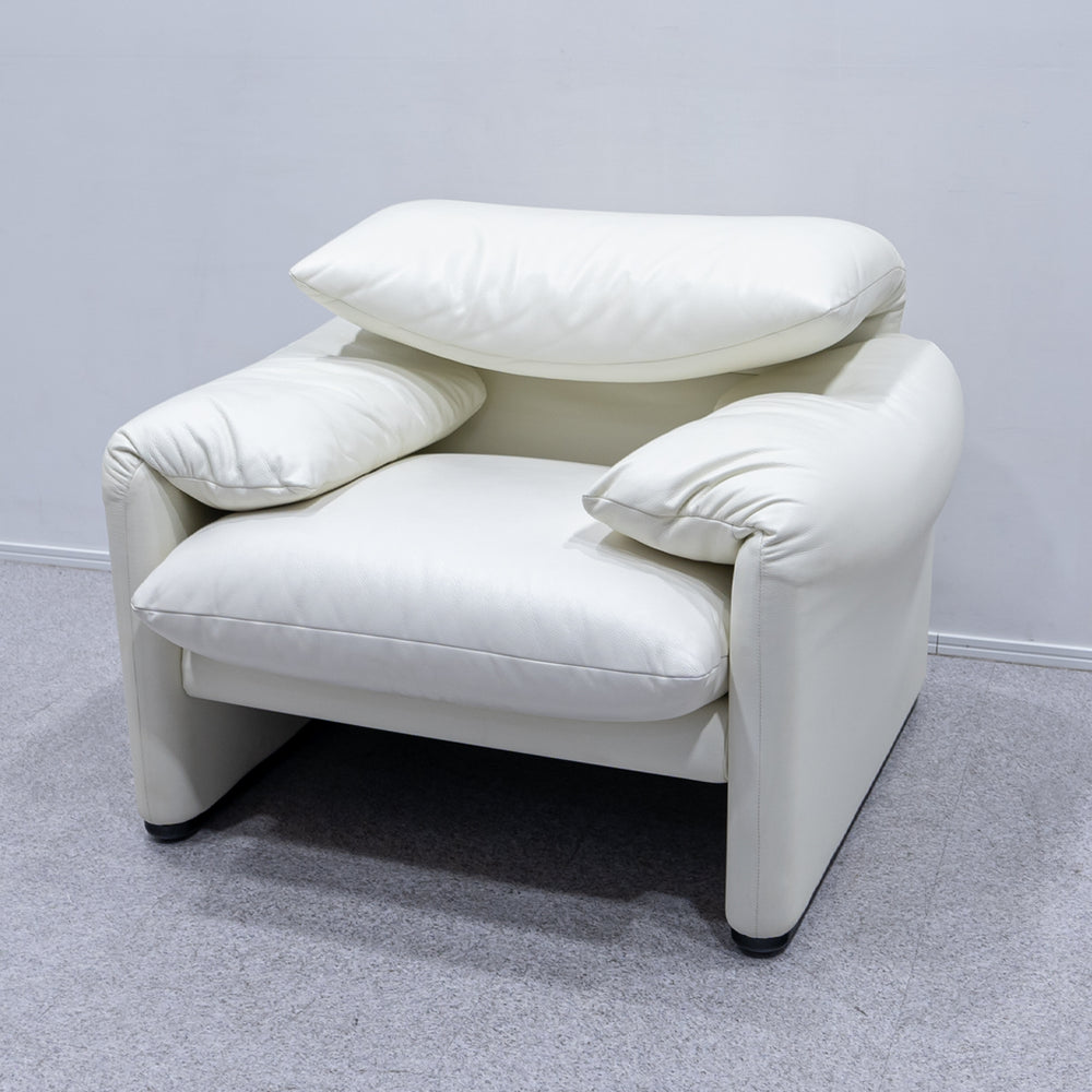 Cassina / 675 MARALUNGA 1P WHITE LEATHER