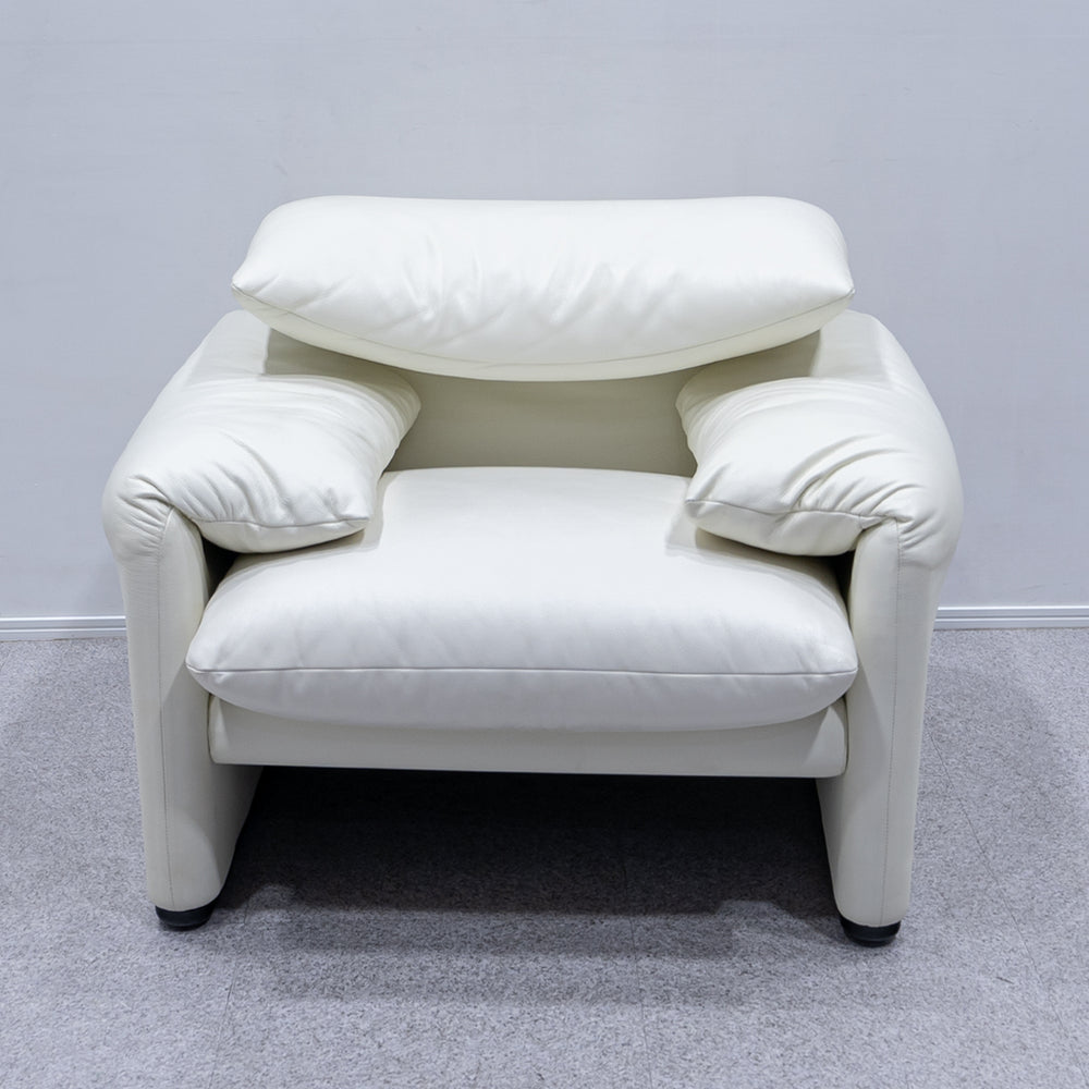 Cassina / 675 MARALUNGA 1P WHITE LEATHER