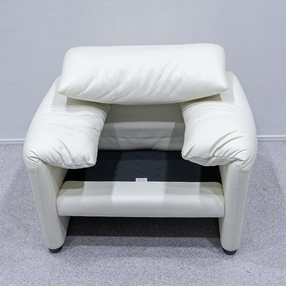 Cassina / 675 MARALUNGA 1P WHITE LEATHER