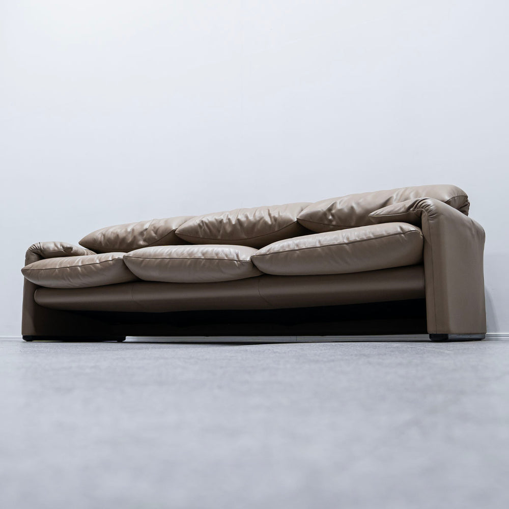 Cassina / 675 MARALUNGA 3P MOKA BROWN