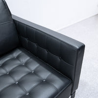 Cassina / 241 PRIVE 1P