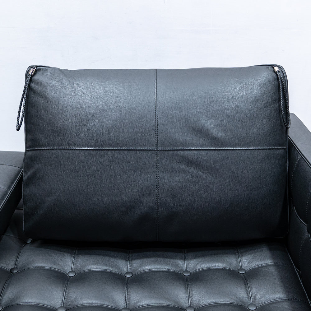 Cassina / 241 PRIVE 1P