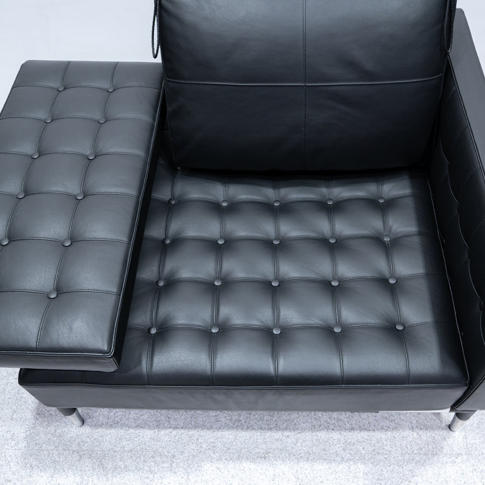 Cassina / 241 PRIVE 1P