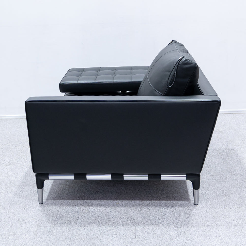 Cassina / 241 PRIVE 1P