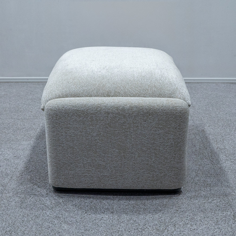 Cassina / 675 MARALUNGA 1P SNOW BEIGE FABRIC , OTTOMAN