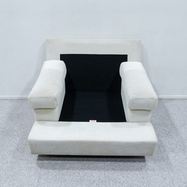 Cassina / DONEGAL
