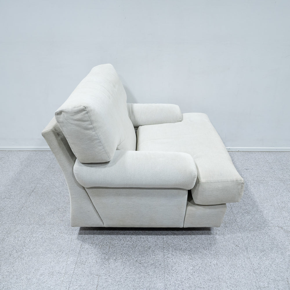 Cassina / DONEGAL