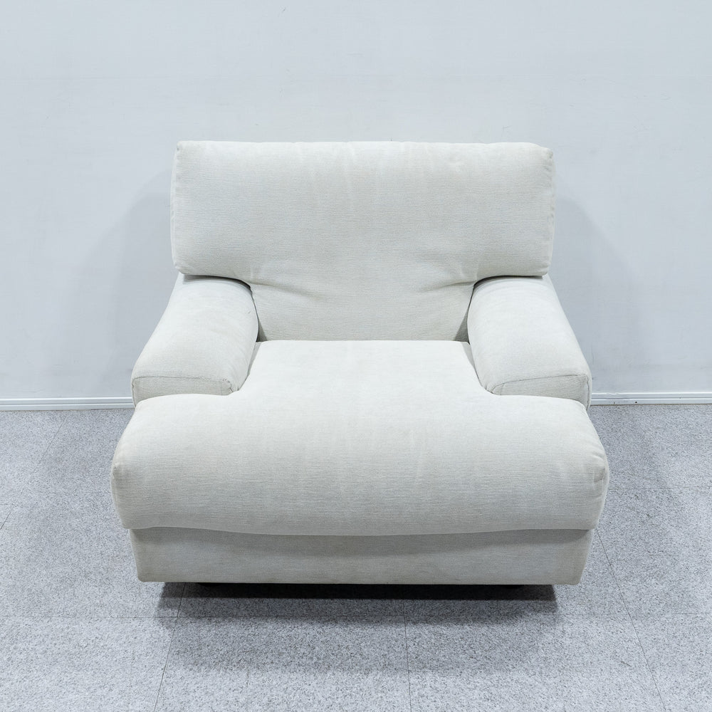 Cassina / DONEGAL