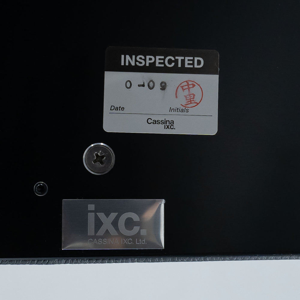 Cassina ixc. / AIR FRAME 3014 leather sheet bench