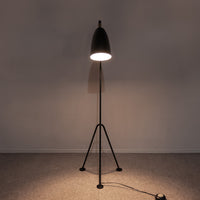 GUBI / Grasshopper Floor Lamp