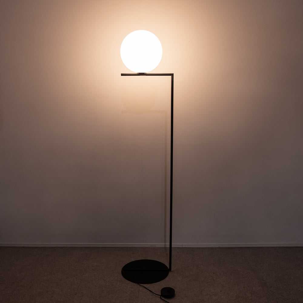 FLOS / IC Lights F2