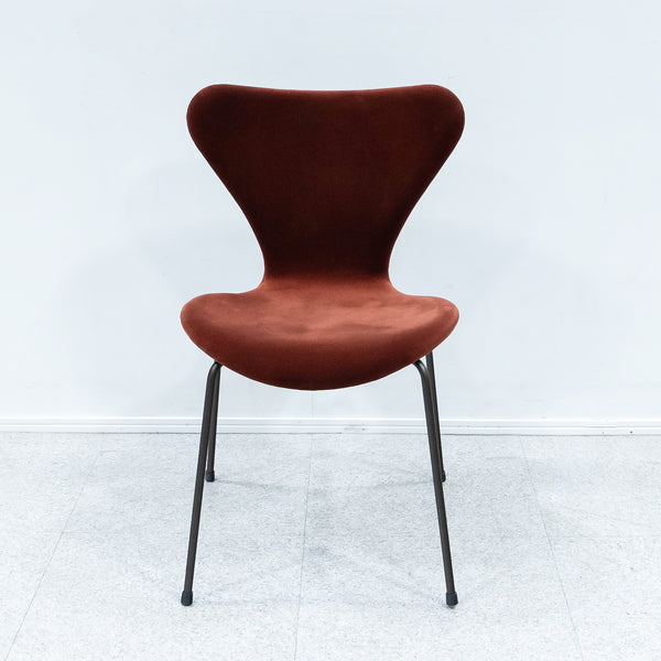 FRITZ HANSEN / SERIES 7 FULL PADDING AUTUMN RED