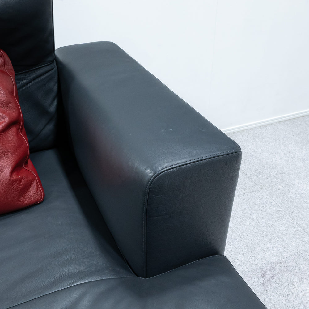 Cassina / 191 MOOV