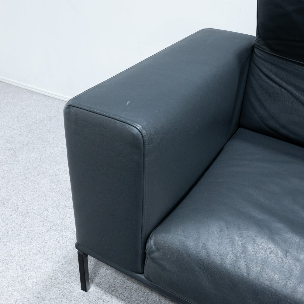 Cassina / 191 MOOV
