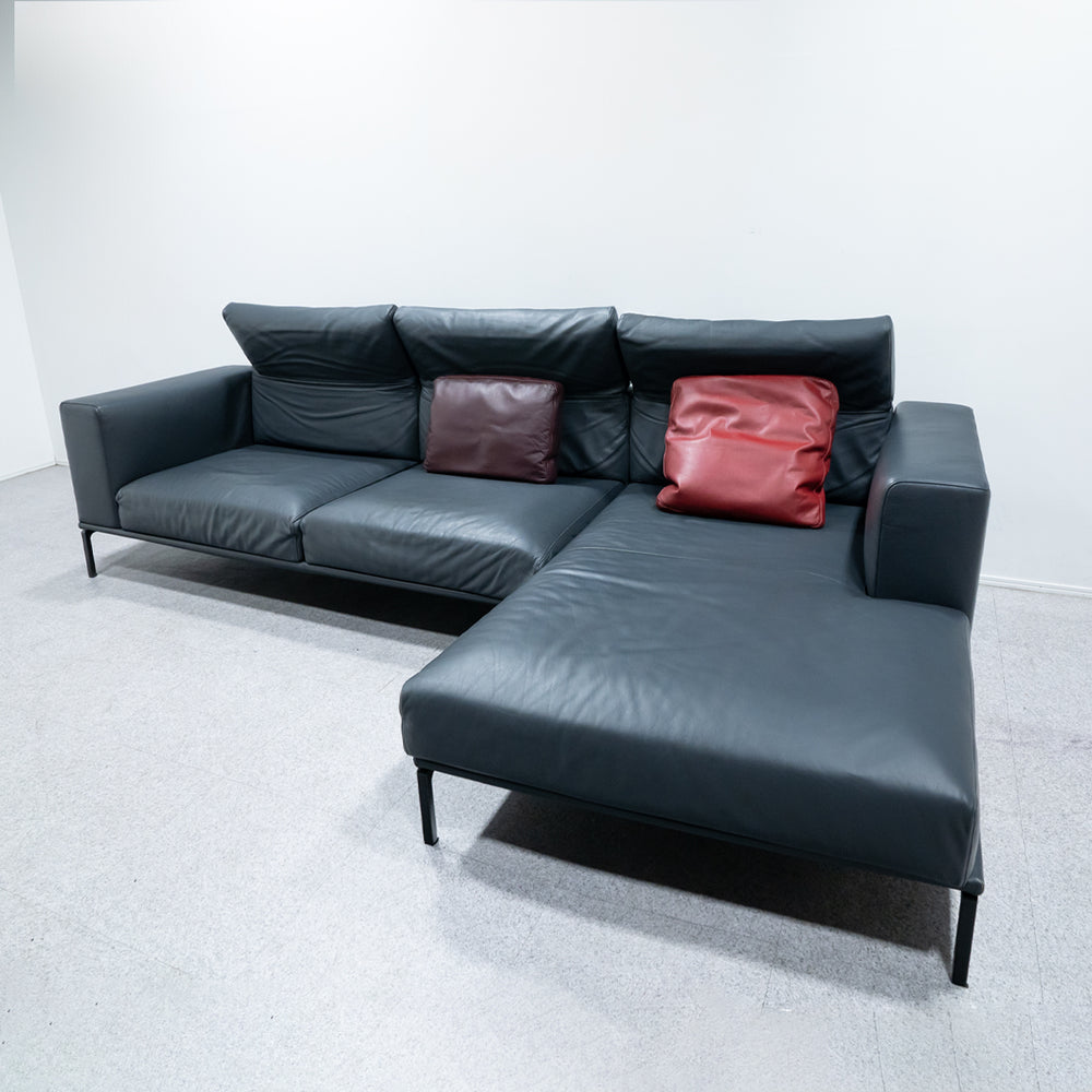 Cassina / 191 MOOV