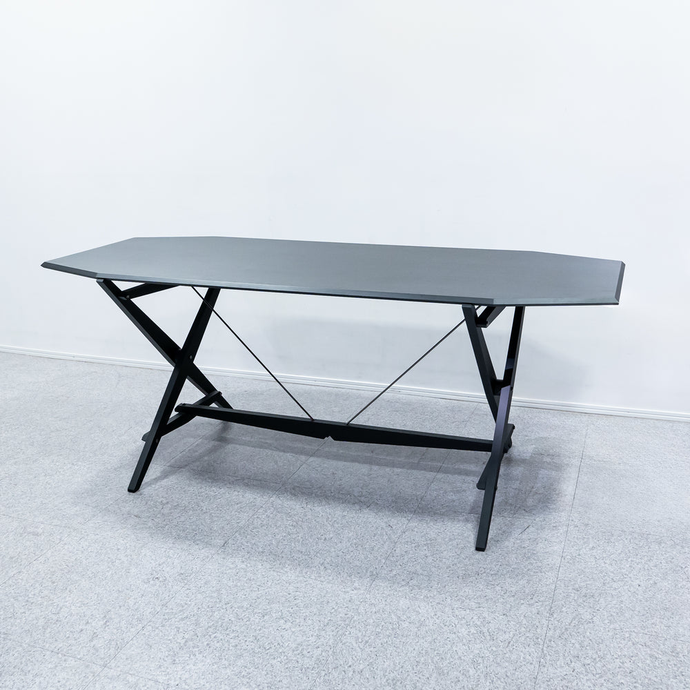 Cassina / 833 CAVALLETTO