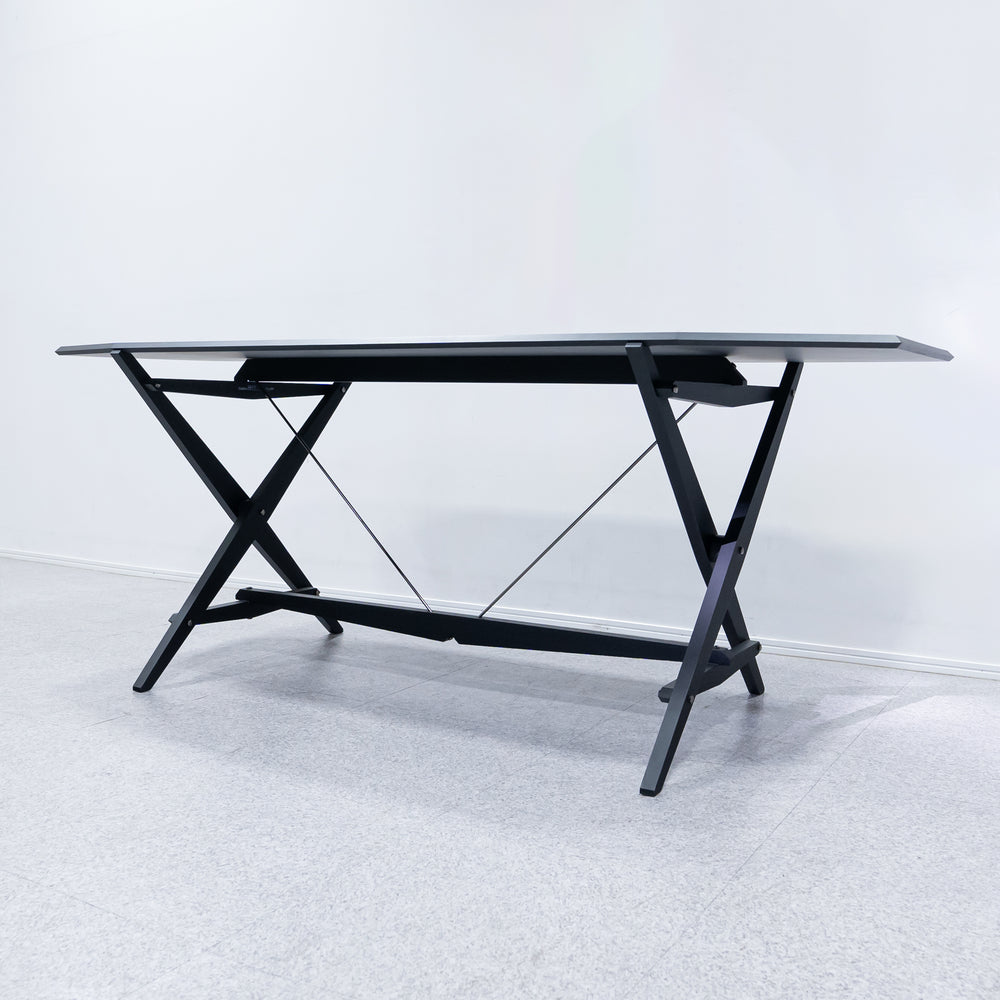 Cassina / 833 CAVALLETTO