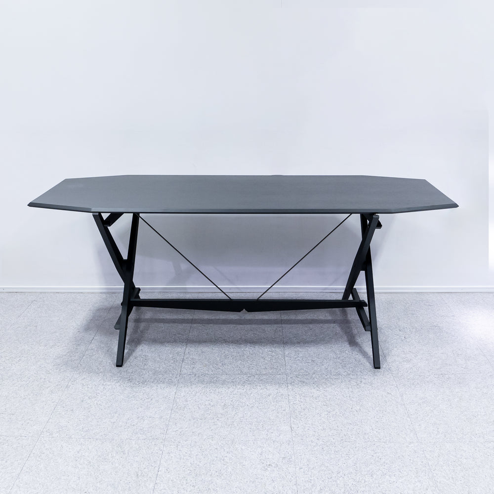 Cassina / 833 CAVALLETTO