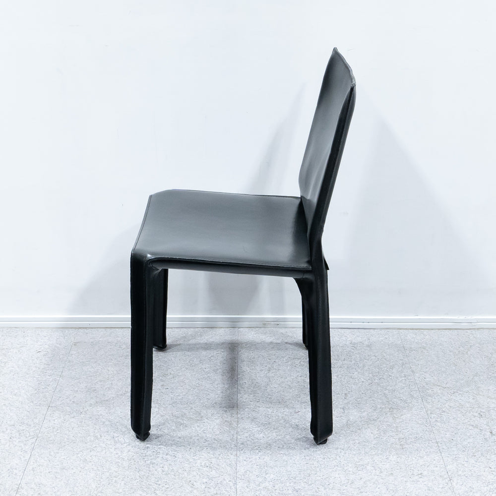 Cassina / 412 CAB Black