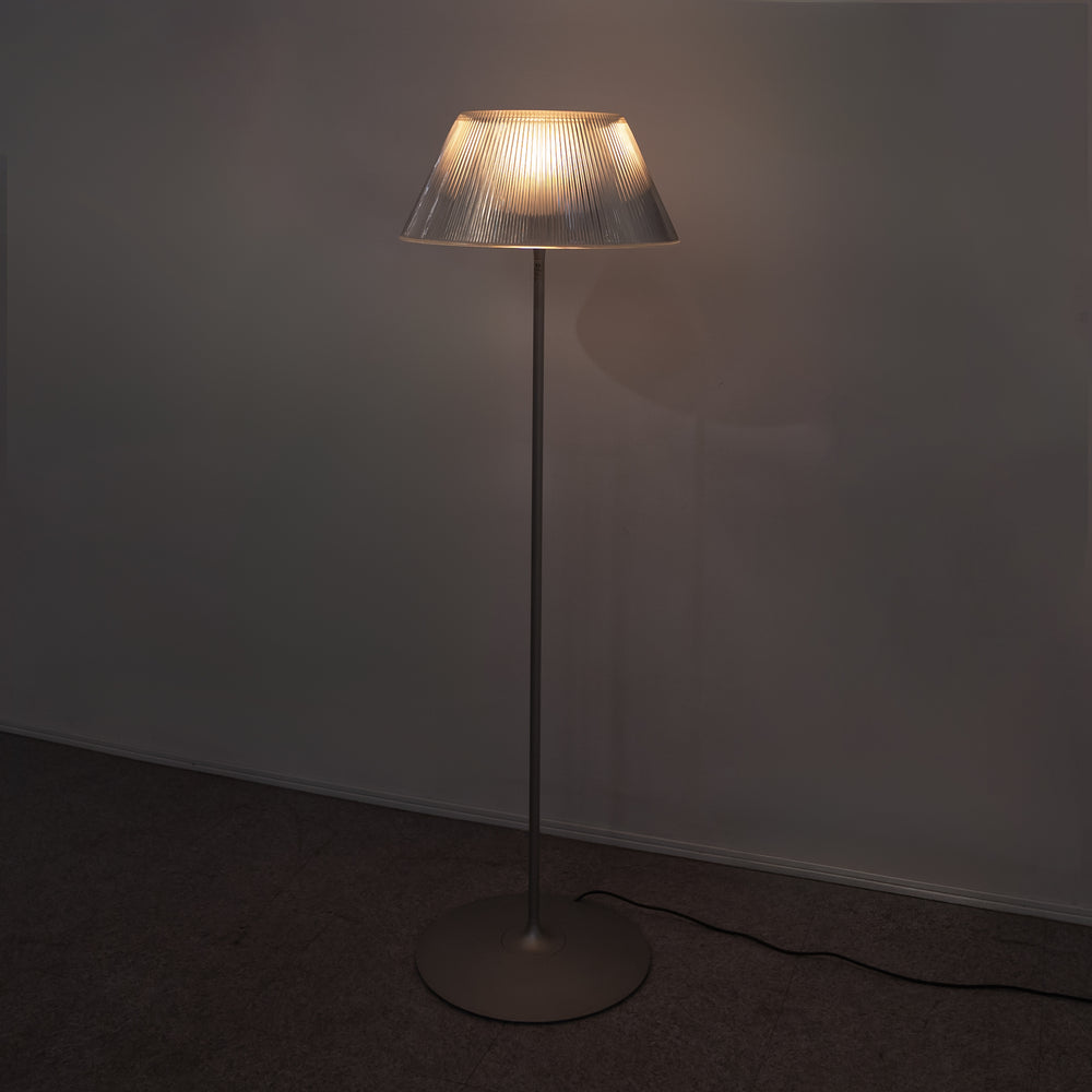 FLOS / Romeo Moon F