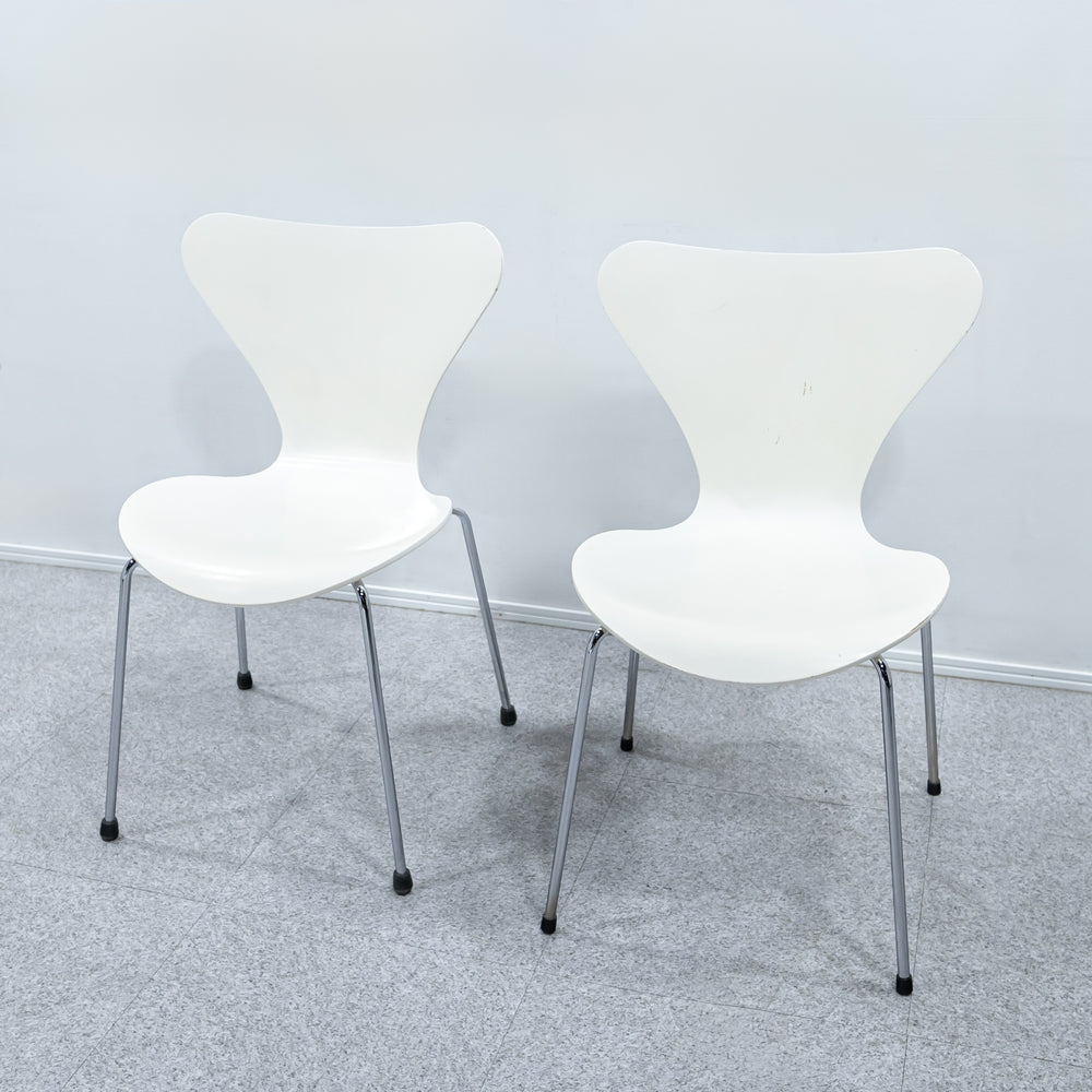 FRITZ HANSEN / SERIES 7