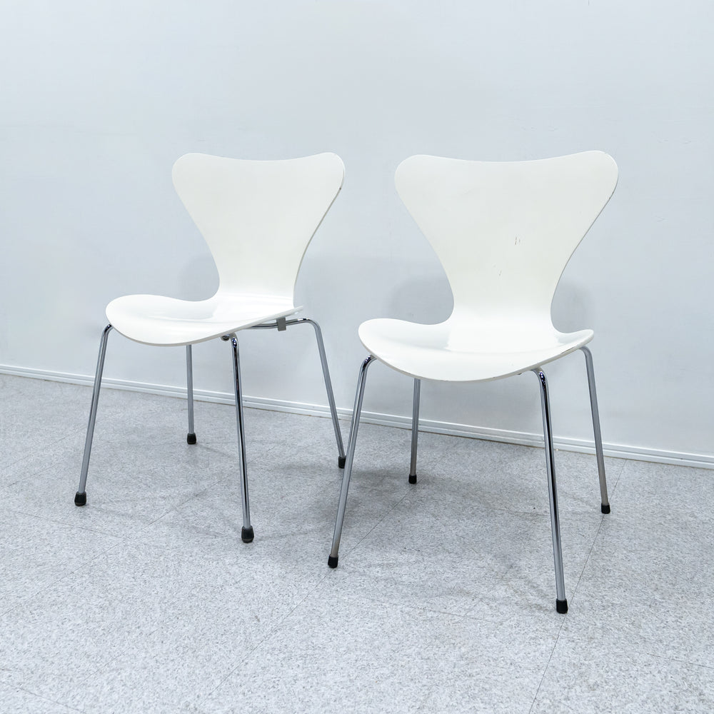 FRITZ HANSEN / SERIES 7