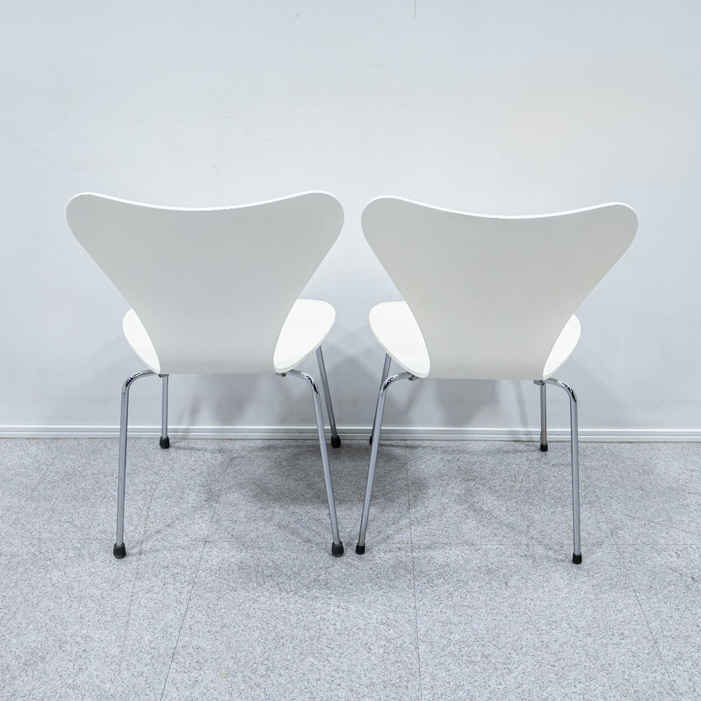 FRITZ HANSEN / SERIES 7