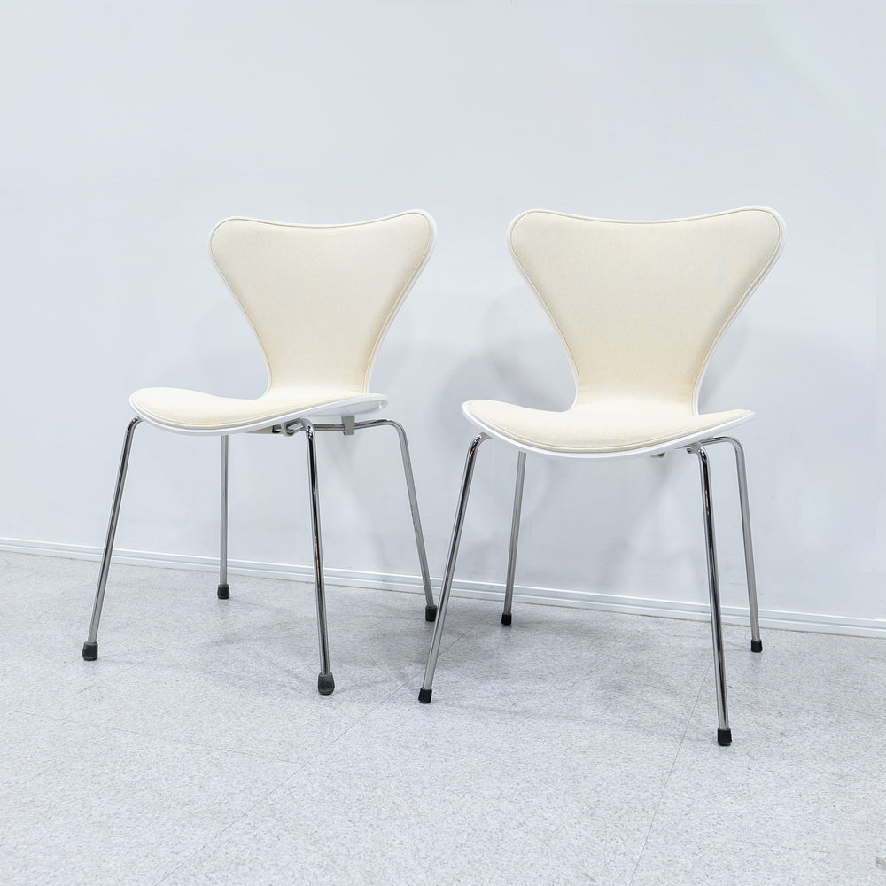 FRITZ HANSEN / SERIES 7 FRONT PADDING WHITE