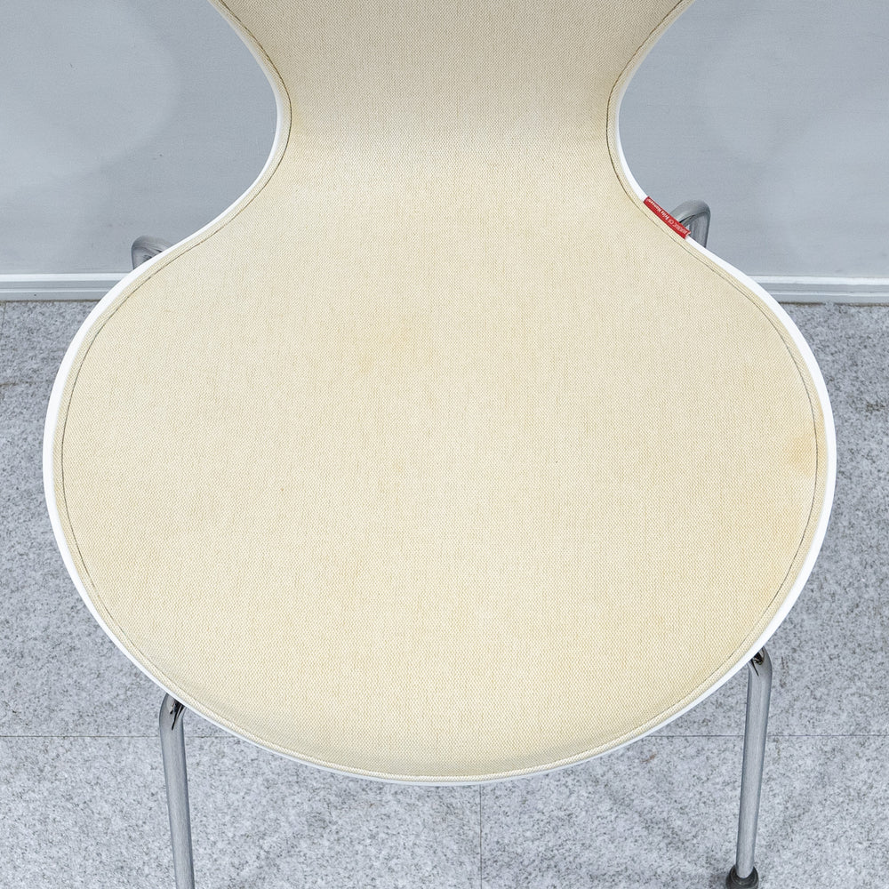 FRITZ HANSEN / SERIES 7 FRONT PADDING WHITE