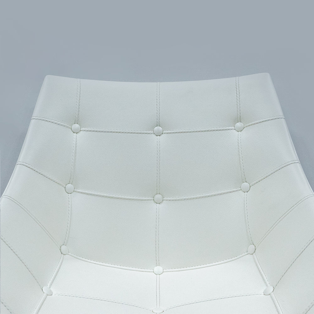 Cassina / 246 PASSION WHITE