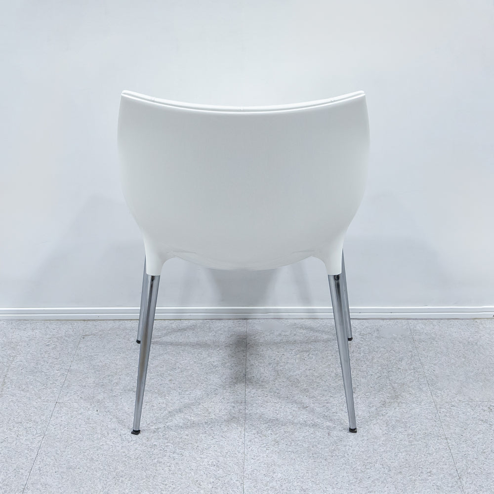Cassina / 246 PASSION WHITE