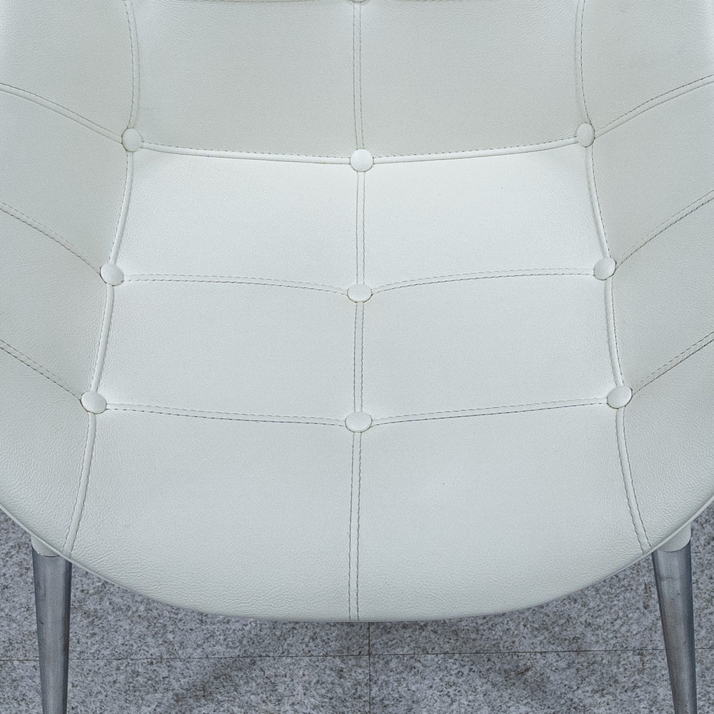 Cassina / 246 PASSION WHITE