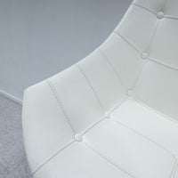 Cassina / 246 PASSION WHITE