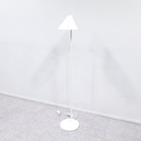 Louis Poulsen / Yuh Floor