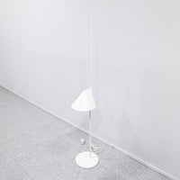 Louis Poulsen / Yuh Floor